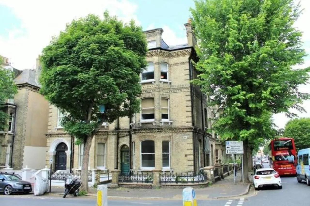 Bright 1 Bedroom Flat Minutes From The Beach And Trains Brighton 0*,  United Kingdom